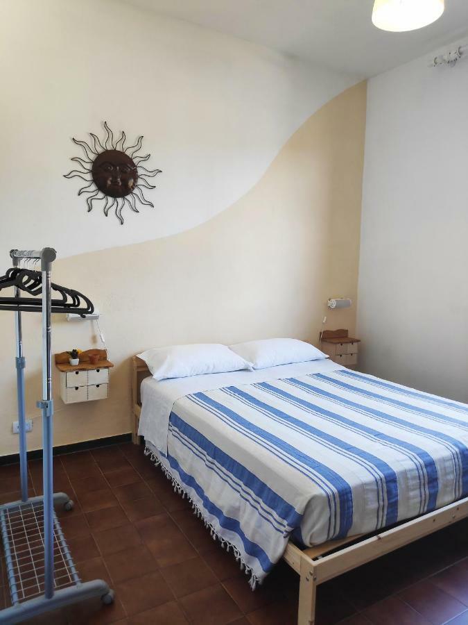 Freedom House Apartment Специя Екстериор снимка