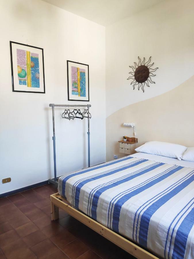 Freedom House Apartment Специя Екстериор снимка