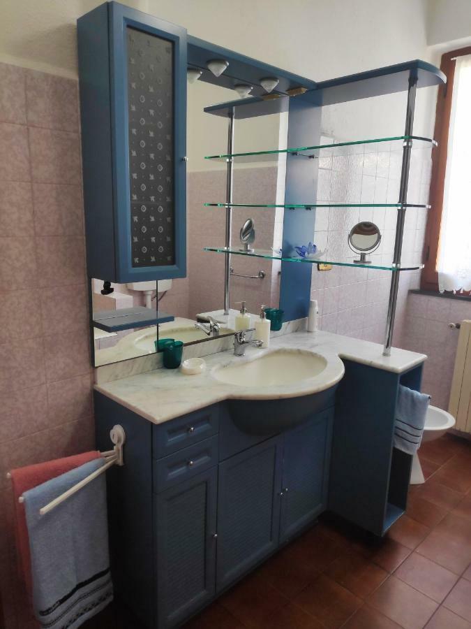 Freedom House Apartment Специя Екстериор снимка