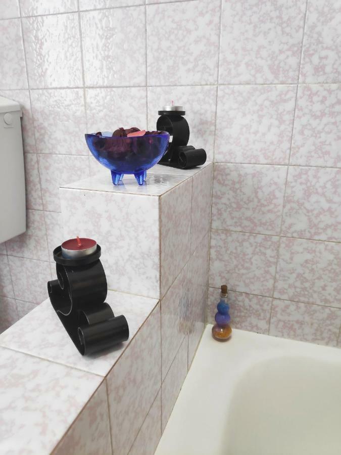 Freedom House Apartment Специя Екстериор снимка