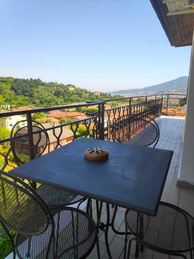 Freedom House Apartment Специя Екстериор снимка